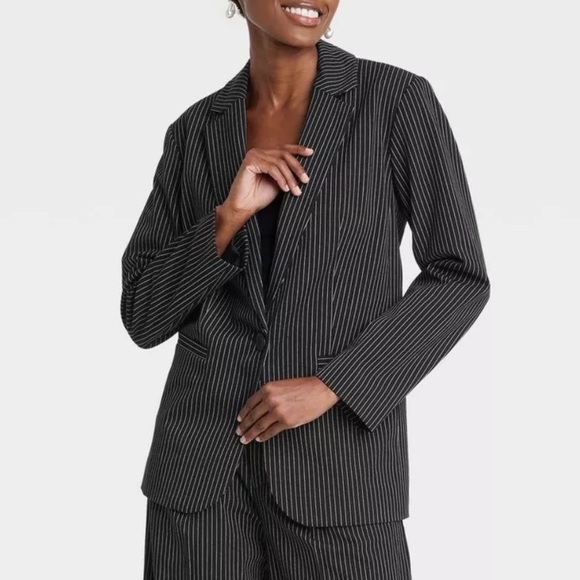 A New Day woman’s oversized fall blazer black white pinstripe size small - Picture 1 of 9